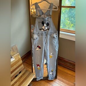 Her Universe women’s Disney Mickey overalls Large EUC